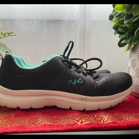 Ryka Woman’s Memory Foam Lace Up Walking Sneakers - Picture 9 of 13